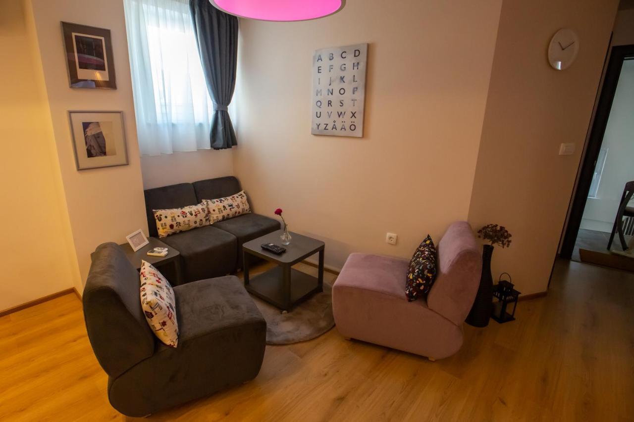 Charming Apartment In Shtip'S Downtown Stip Exterior photo